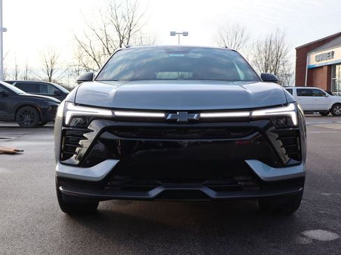 New 2026 Chevrolet Blazer EV SS w/ LPO, Blackout Package AWD/4WD image 8