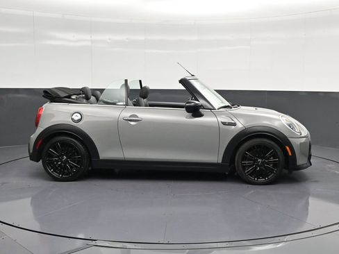 Used 2023 MINI Cooper S FWD image 4