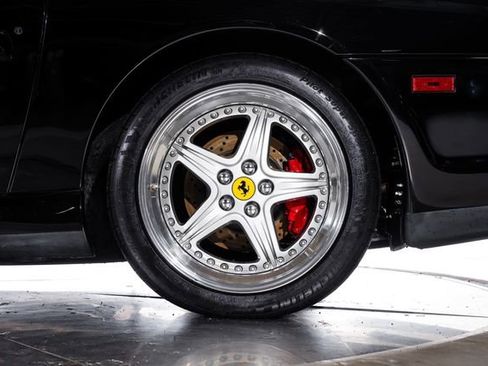 Used 2000 Ferrari 550 Maranello Coupe image 17