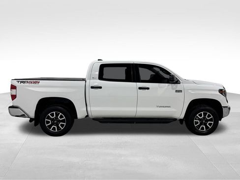 Used 2020 Toyota Tundra SR5 w/ TRD Off-Road Package AWD/4WD image 20