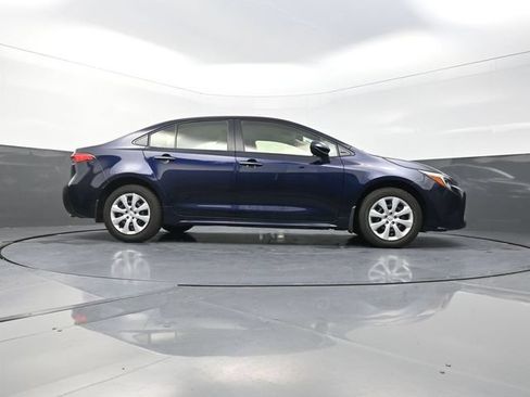Used 2026 Toyota Corolla LE FWD image 37