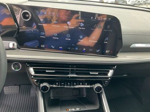 New 2026 Chevrolet Traverse LT w/ Driver Confidence Package image 10