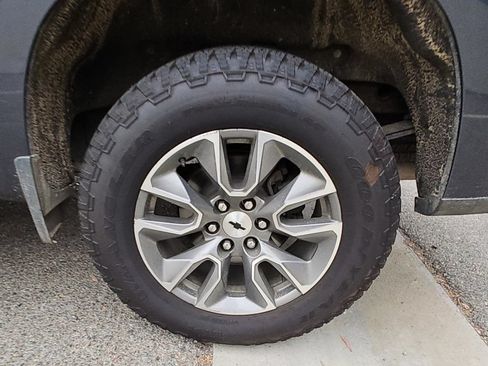 Used 2021 Chevrolet Silverado 1500 RST w/ All Star Edition Plus AWD/4WD image 3