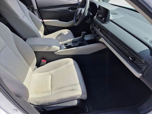 Used 2024 Honda Accord EX image 20