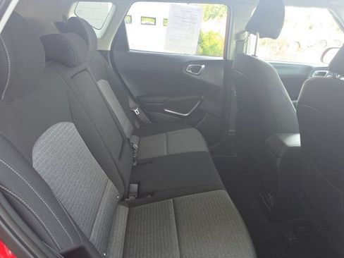Used 2023 Kia Soul EX FWD image 8