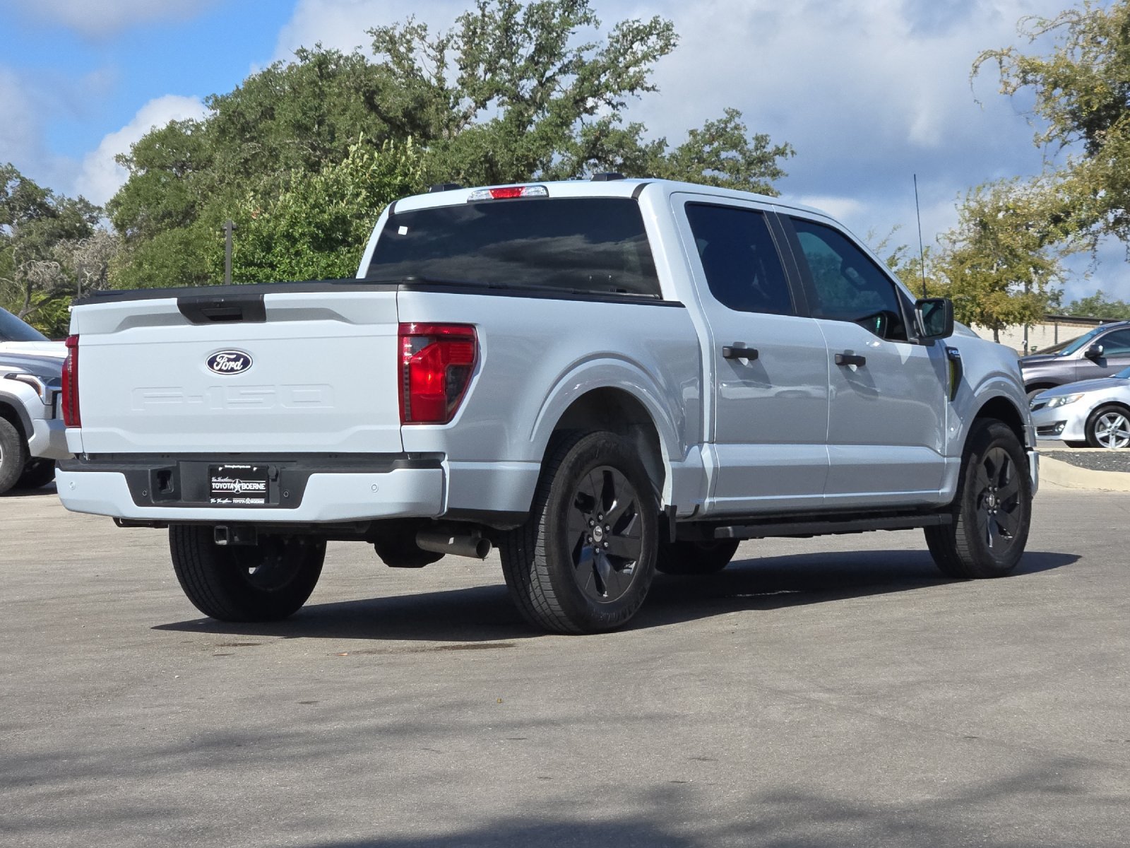 Used 2025 Ford F150 STX w/ Equipment Group 200A RWD image 5