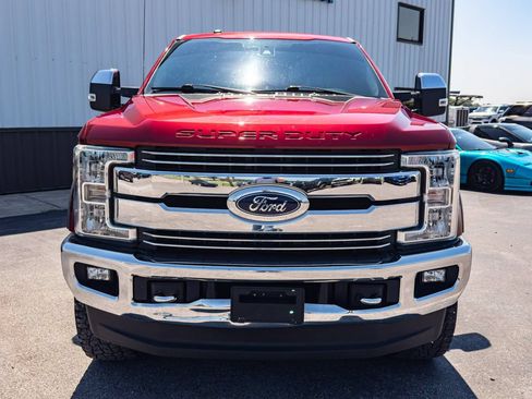 Used 2017 Ford F250 Lariat w/ Lariat Ultimate Package AWD/4WD image 5