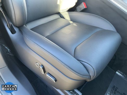 Used 2023 Tesla Model X image 70