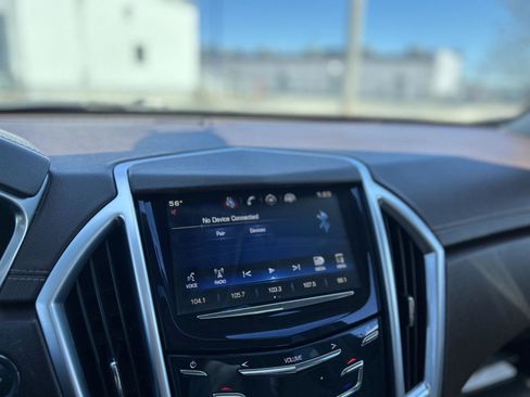 Used 2015 Cadillac SRX Luxury AWD/4WD image 19