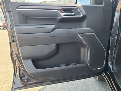 Used 2022 Chevrolet Silverado 1500 RST image 14