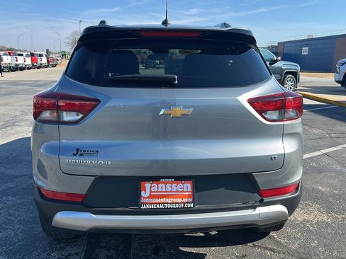 Used 2025 Chevrolet TrailBlazer LT image 7