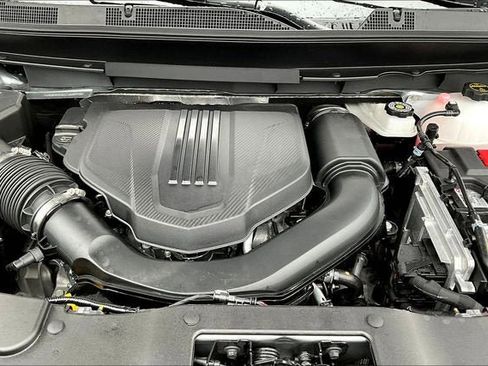 New 2026 GMC Acadia Elevation w/ Elevation Premium Package AWD/4WD image 13