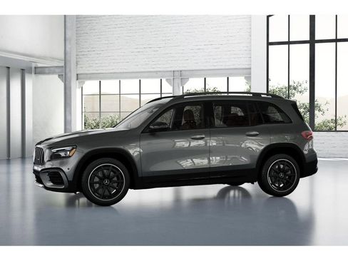 New 2026 Mercedes-Benz GLB 35 AMG 4MATIC image 36