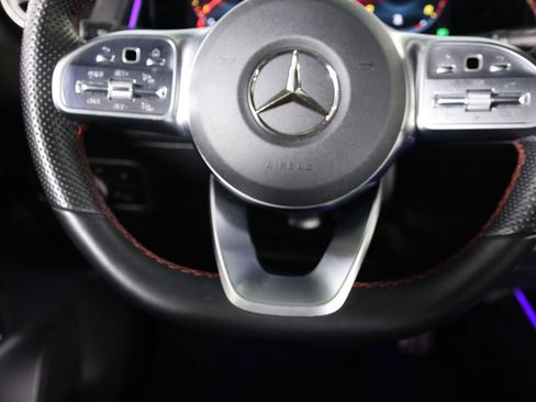 Used 2023 Mercedes-Benz GLB 250 4MATIC image 41