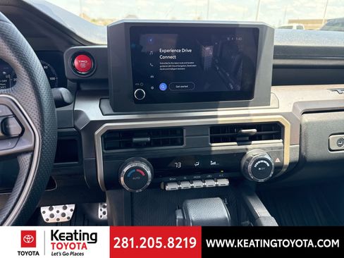 Used 2024 Toyota Tacoma TRD Sport AWD/4WD image 21