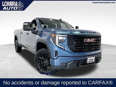 Used 2024 GMC Sierra 1500 Pro w/ Graphite Edition