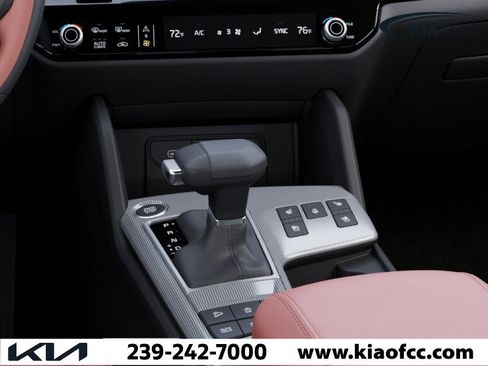 New 2026 Kia Sportage SX FWD image 23
