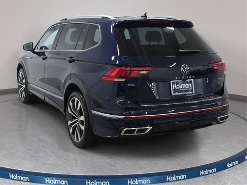 Used 2022 Volkswagen Tiguan SEL R-Line image 8
