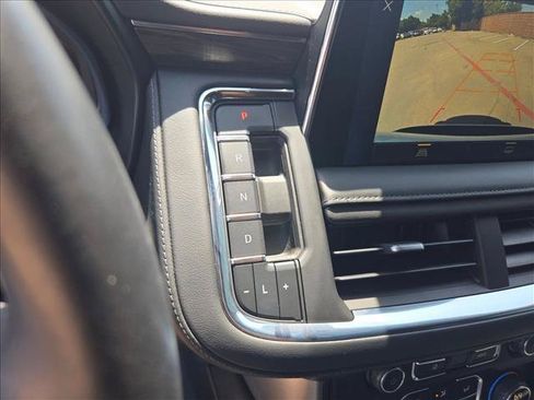 Used 2023 Chevrolet Tahoe Z71 AWD/4WD image 15