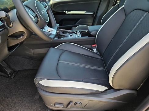 New 2026 Kia K5 GT-Line image 25