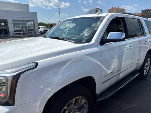 Used 2015 GMC Yukon SLT w/ Open Road Package AWD/4WD image 1