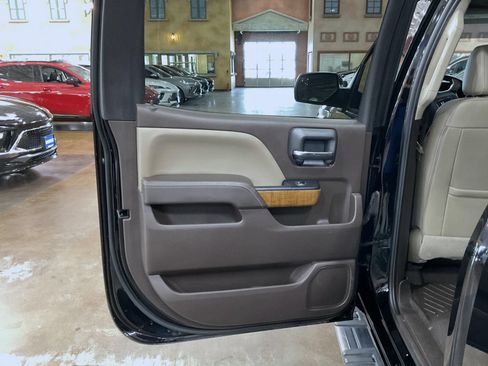 Used 2018 GMC Sierra 1500 SLT w/ SLT Premium Package AWD/4WD image 20