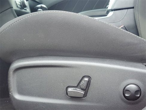 Used 2023 Dodge Charger GT image 9