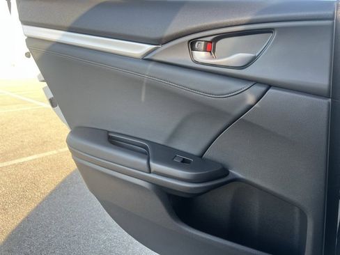 Used 2021 Honda Civic EX-L image 29
