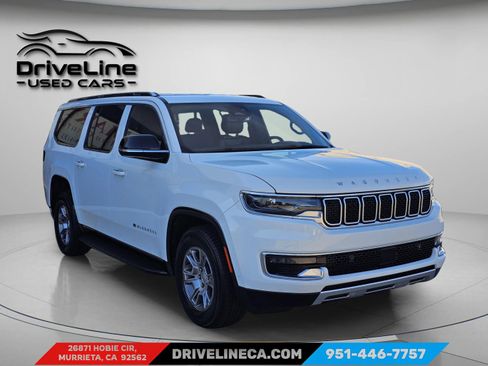 Used 2024 Jeep Wagoneer L 4WD image 3