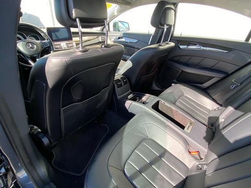 Used 2016 Mercedes-Benz CLS 400 image 10
