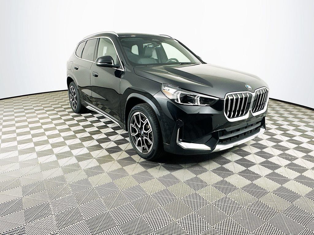 Used 2026 BMW X1 xDrive28i w/ Convenience Package AWD/4WD image 1