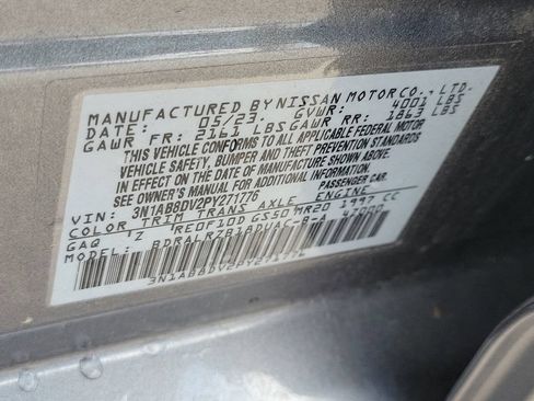 Used 2023 Nissan Sentra SR w/ Midnight Edition Package FWD image 32