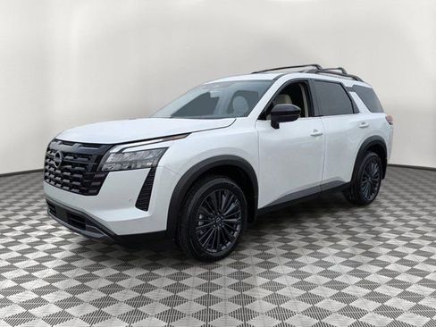 New 2026 Nissan Pathfinder SL w/ SL Premium Package FWD image 1