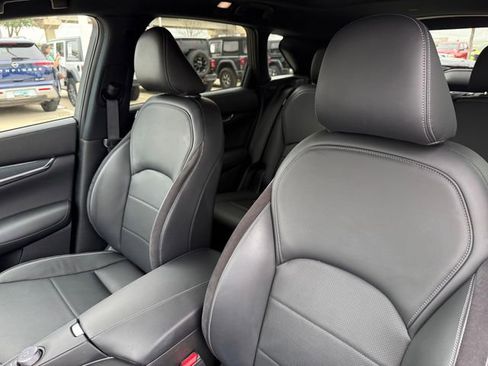 Used 2023 INFINITI QX50 Sport image 13