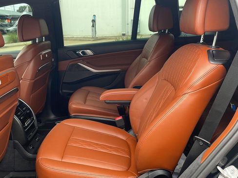 Used 2024 BMW X7 M60i w/ Executive Package AWD/4WD image 7