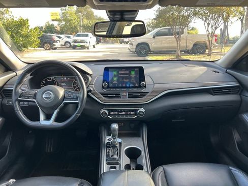 Used 2019 Nissan Altima 2.5 SL FWD image 14