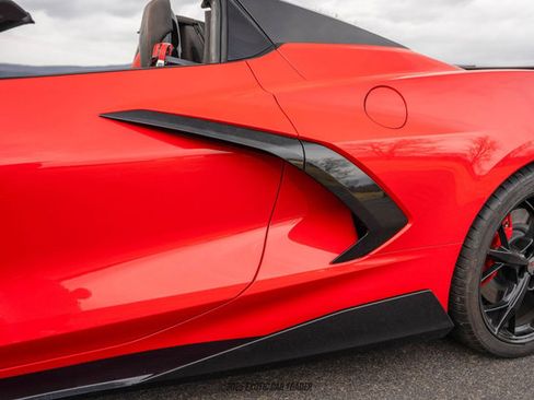 Used 2021 Chevrolet Corvette Stingray Premium Conv w/ Z51 Performance Package image 59