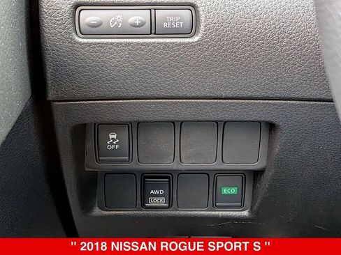 Used 2018 Nissan Rogue Sport S w/ S Appearance Package AWD/4WD image 19
