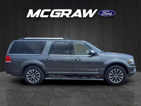 Used 2015 Lincoln Navigator L 2WD image 6