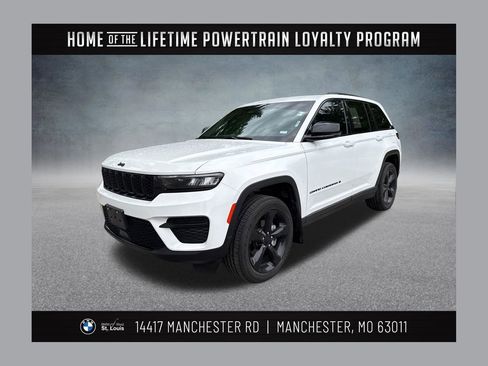 Used 2022 Jeep Grand Cherokee Altitude AWD/4WD image 1