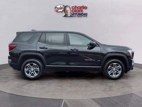 Used 2026 GMC Terrain Elevation FWD image 6