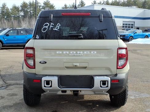 New 2025 Ford Bronco Sport Outer Banks w/ Sasquatch Outer Banks Package image 6