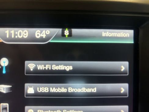 Used 2014 Lincoln MKX FWD w/ Equipment Group 101A image 11