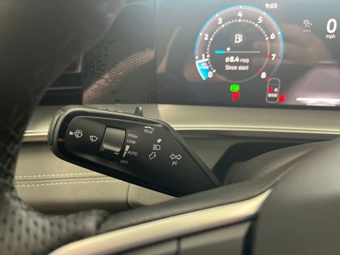 New 2026 Volkswagen Tiguan SE R-Line AWD/4WD image 20