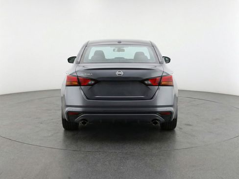 Used 2025 Nissan Altima 2.5 SV FWD image 7