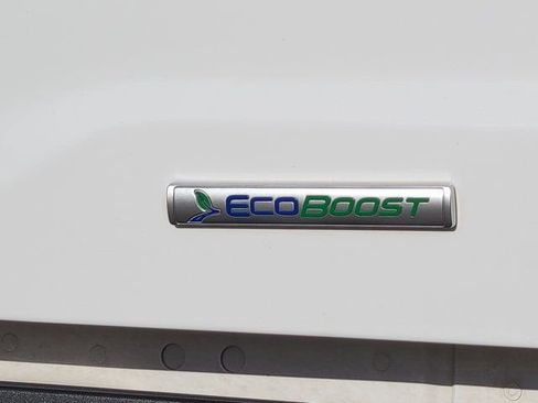 Used 2022 Ford F150 Lariat image 12