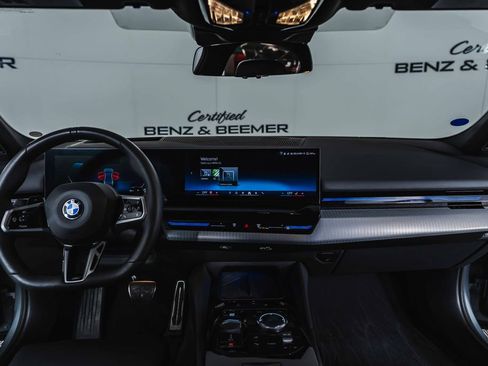 Used 2026 BMW 530i 530i w/ M Sport Package image 14