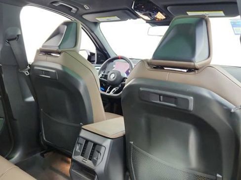 Used 2025 BMW X3 M50 w/ Premium Package image 27