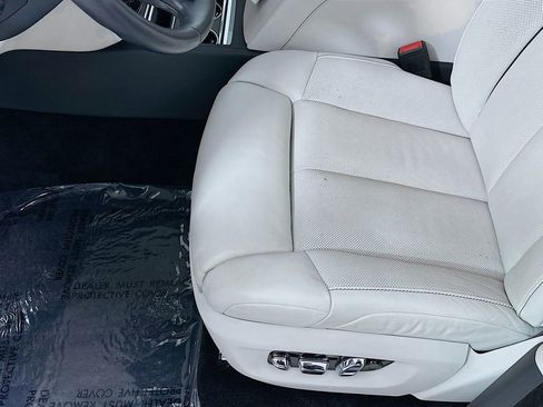 Used 2018 Rolls-Royce Phantom Sedan image 21
