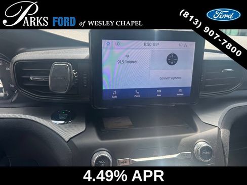 Used 2020 Ford Explorer XLT AWD/4WD image 3